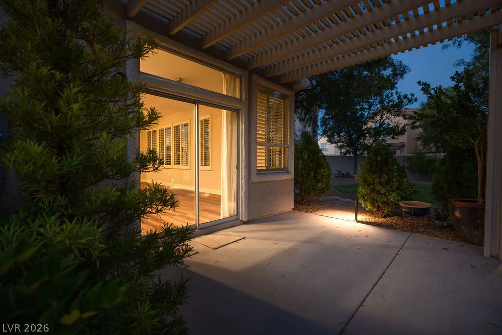 1320 Elk River, Las Vegas, NV 89134