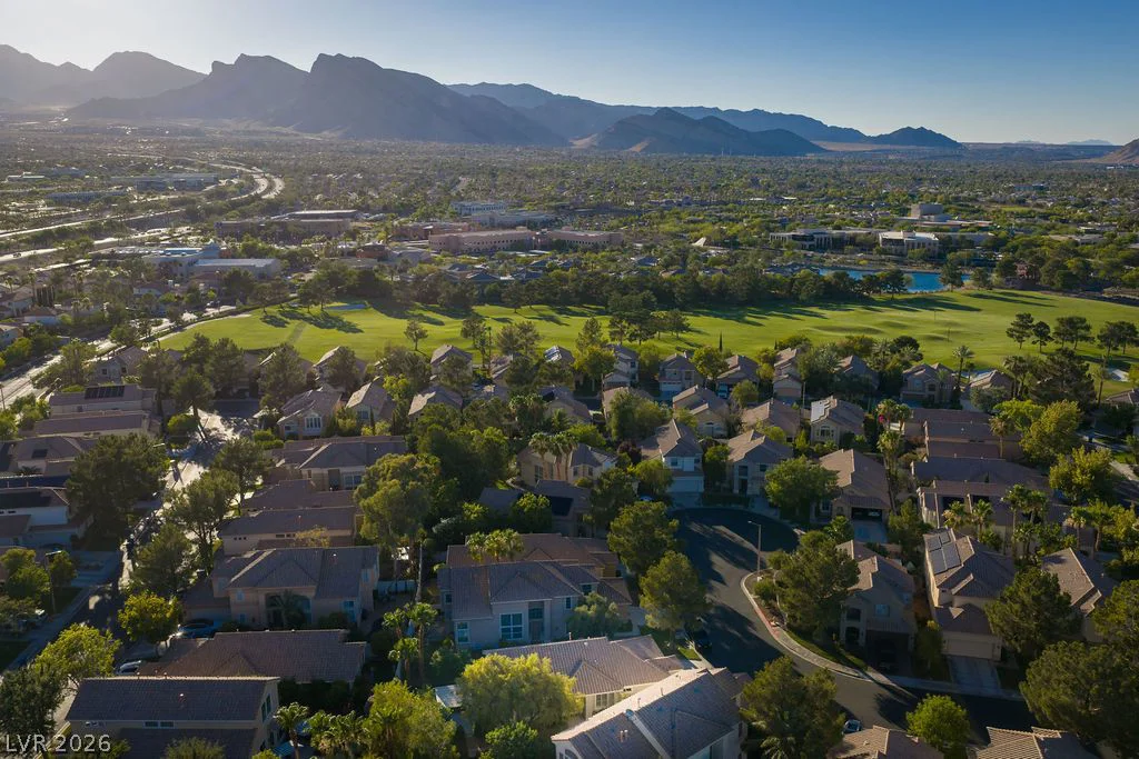 1320 Elk River, Las Vegas, NV 89134