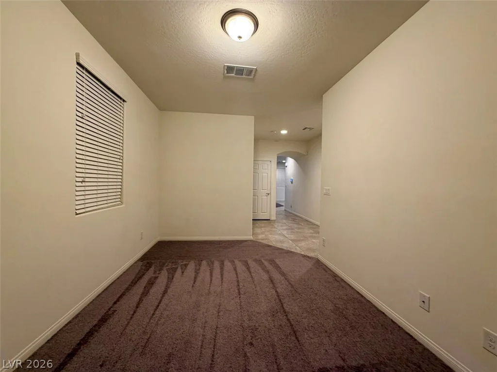 5844 Middle Rock, North Las Vegas, NV 89081