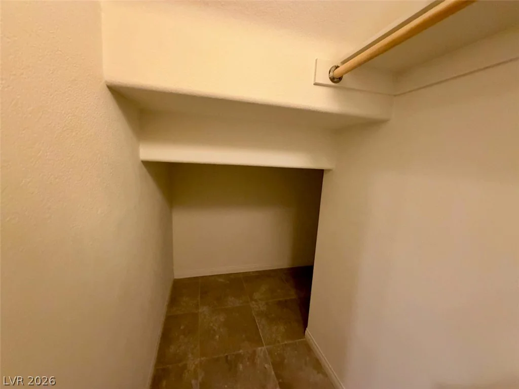 5844 Middle Rock, North Las Vegas, NV 89081