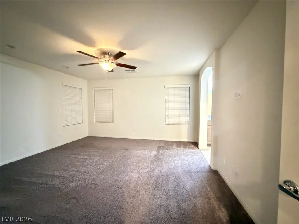 5844 Middle Rock, North Las Vegas, NV 89081