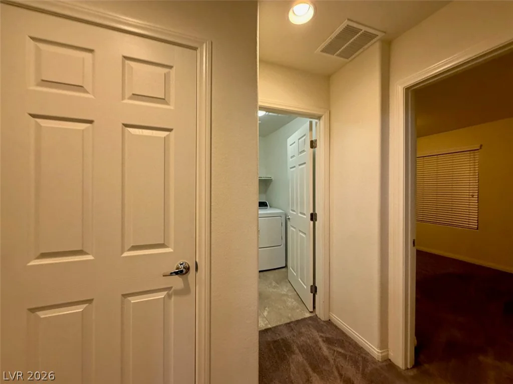 5844 Middle Rock, North Las Vegas, NV 89081