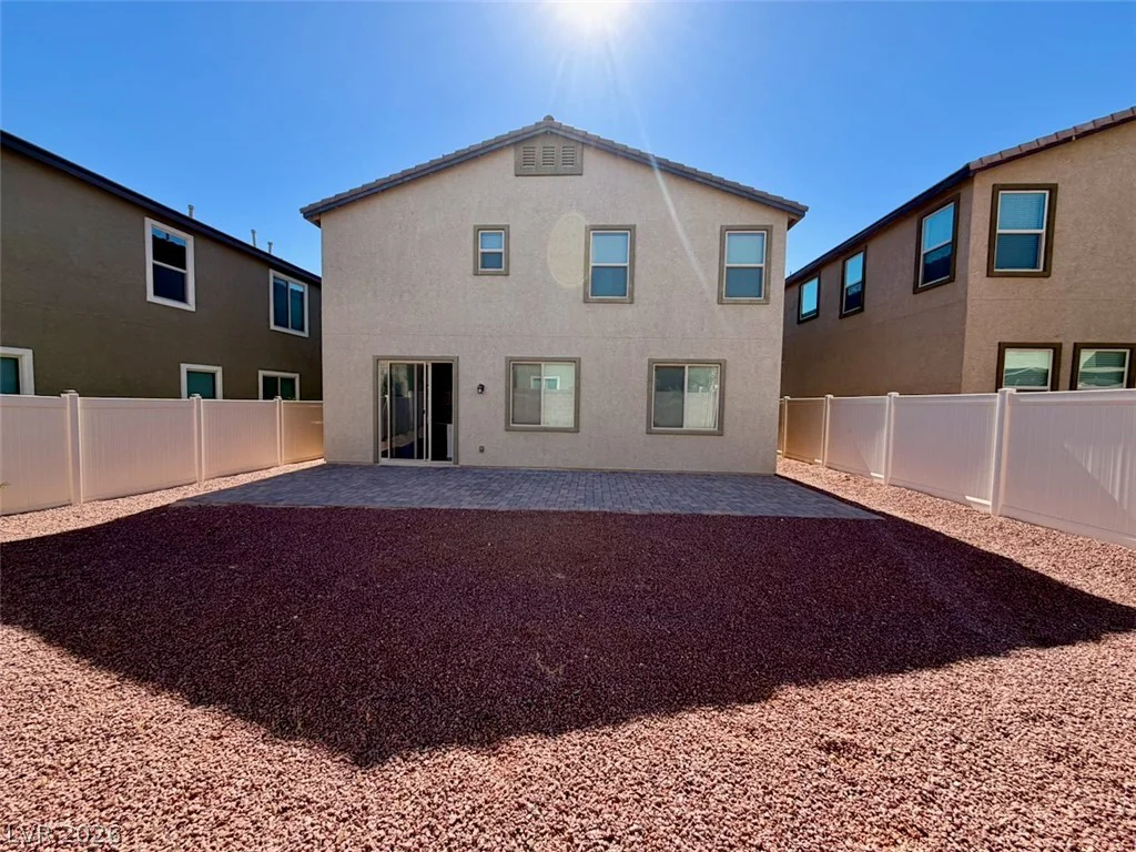 5844 Middle Rock, North Las Vegas, NV 89081