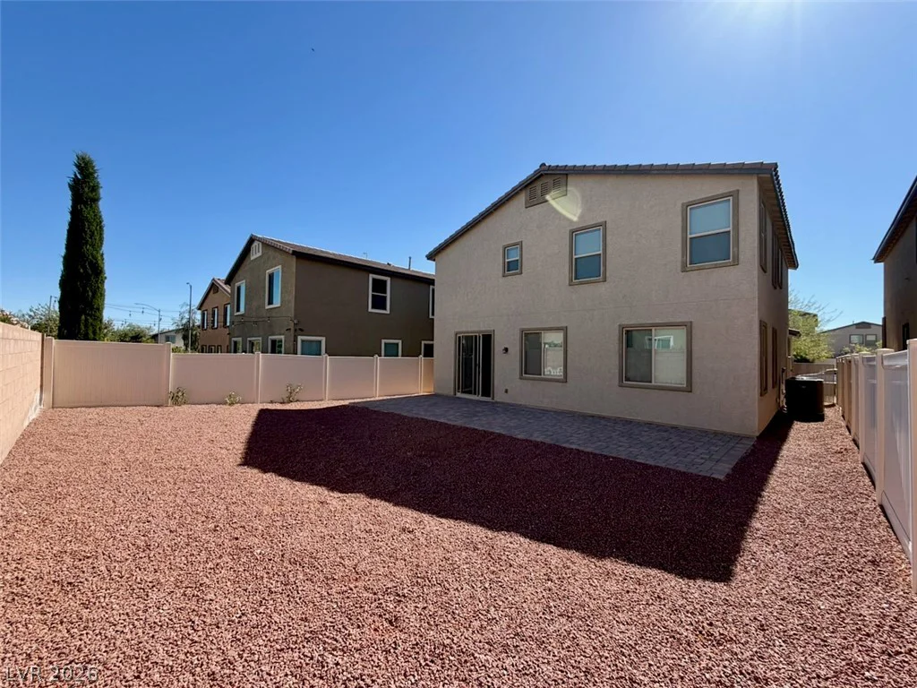 5844 Middle Rock, North Las Vegas, NV 89081
