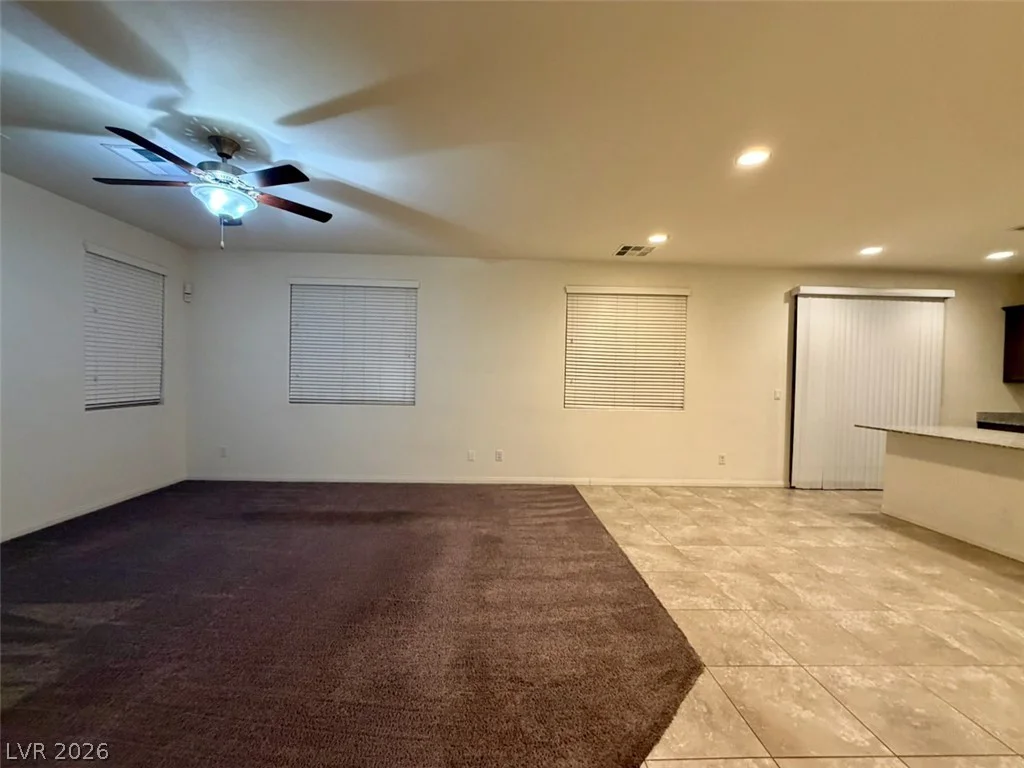 5844 Middle Rock, North Las Vegas, NV 89081