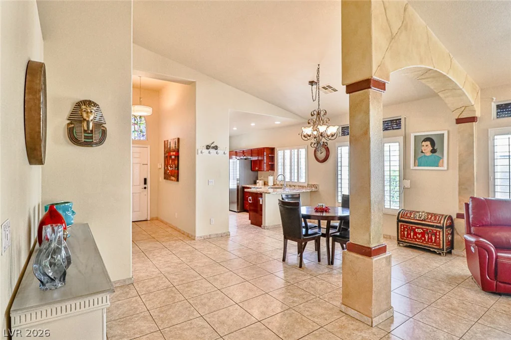 5752 Shermer, Las Vegas, NV 89120