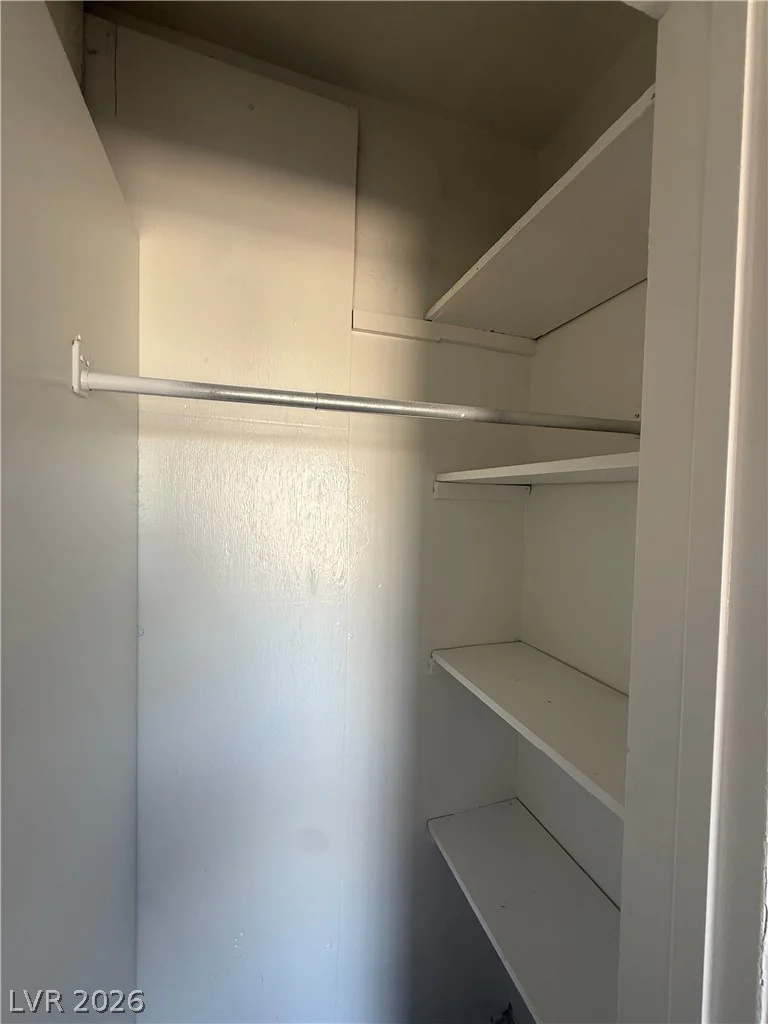 1812 9th, Las Vegas, NV 89104