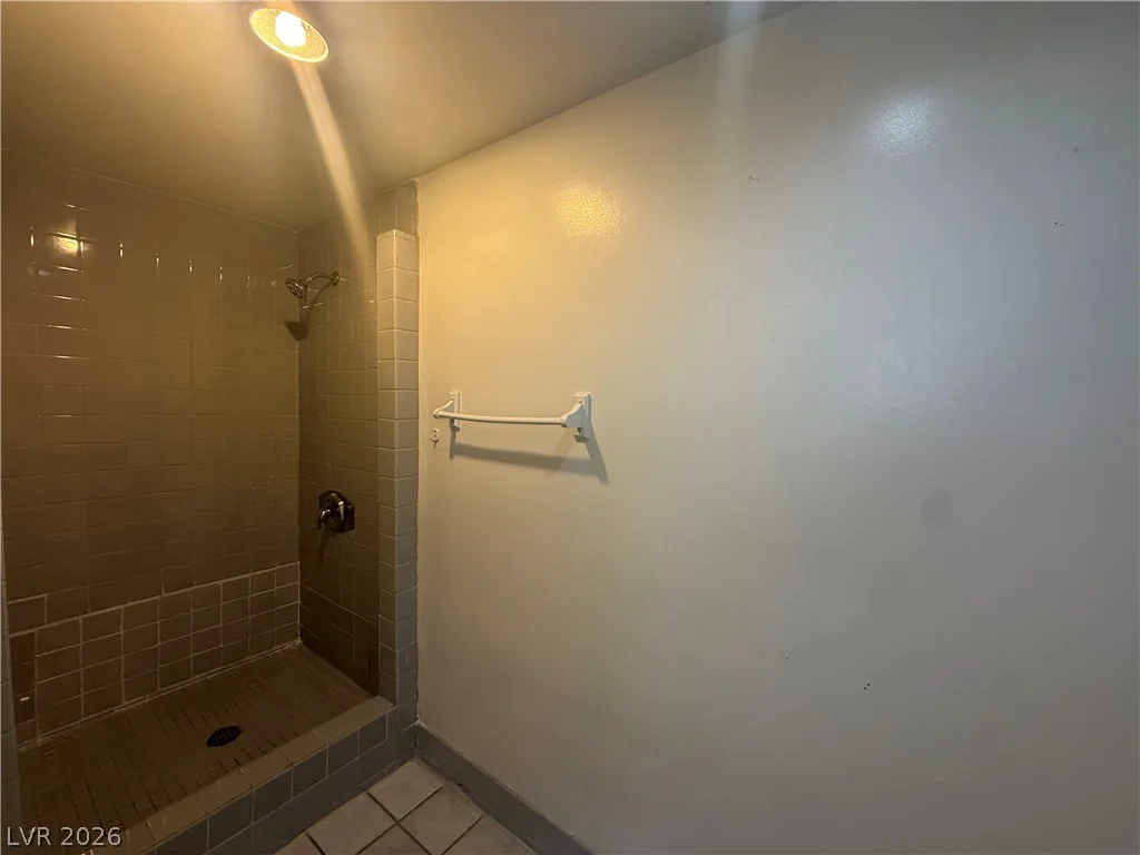 1812 9th, Las Vegas, NV 89104