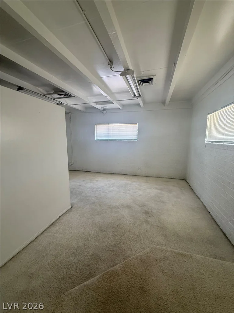 1812 9th, Las Vegas, NV 89104
