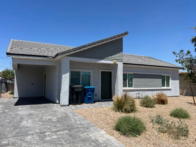 1912 Carver, North Las Vegas, NV 89032