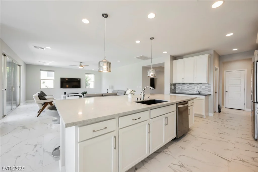 9163 Mira Linda, Las Vegas, NV 89148