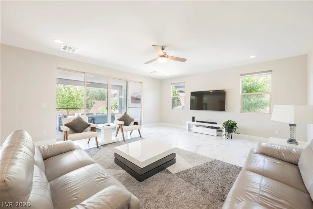 9163 Mira Linda, Las Vegas, NV 89148