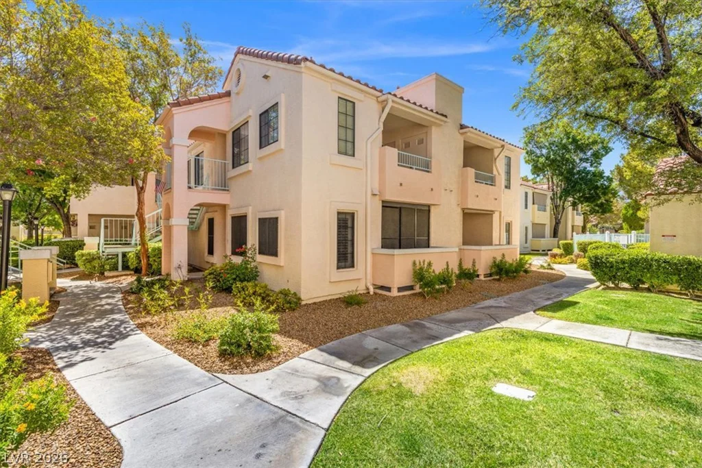 4881 Torrey Pines, Las Vegas, NV 89103