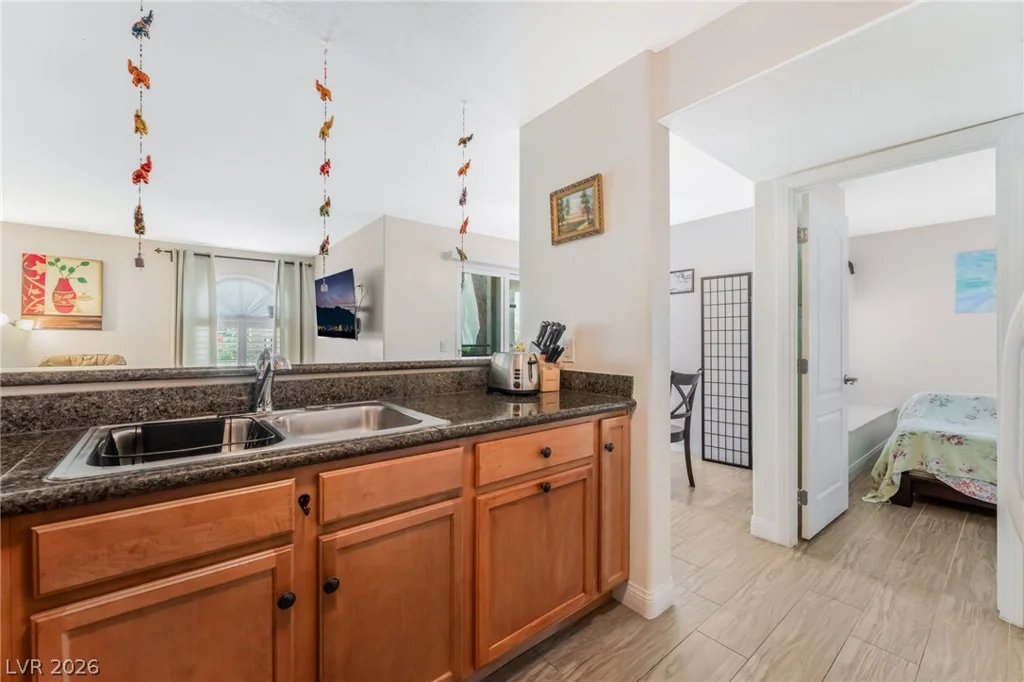 3145 Flamingo, Las Vegas, NV 89121