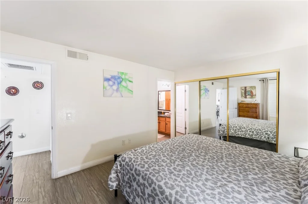 3145 Flamingo, Las Vegas, NV 89121