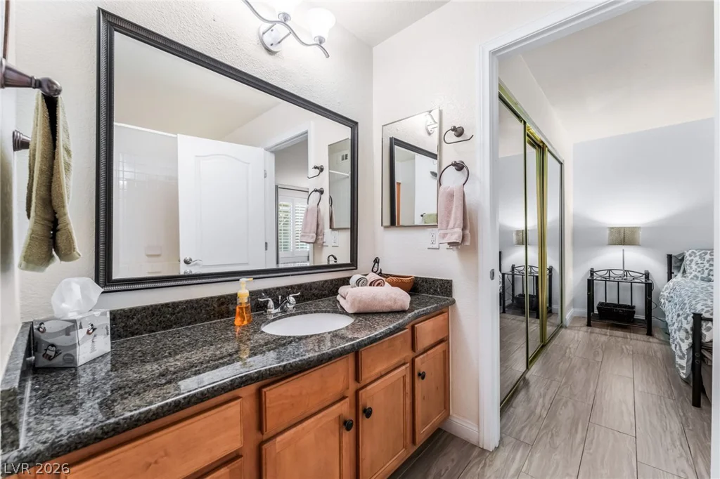 3145 Flamingo, Las Vegas, NV 89121
