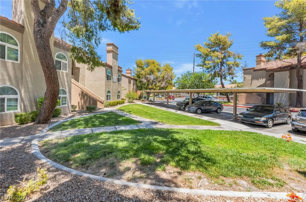 3145 Flamingo, Las Vegas, NV 89121