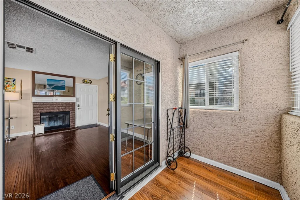 101 Luna, Las Vegas, NV 89145