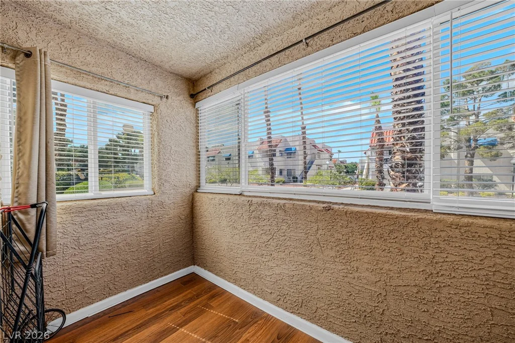 101 Luna, Las Vegas, NV 89145