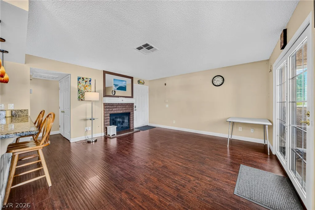 101 Luna, Las Vegas, NV 89145