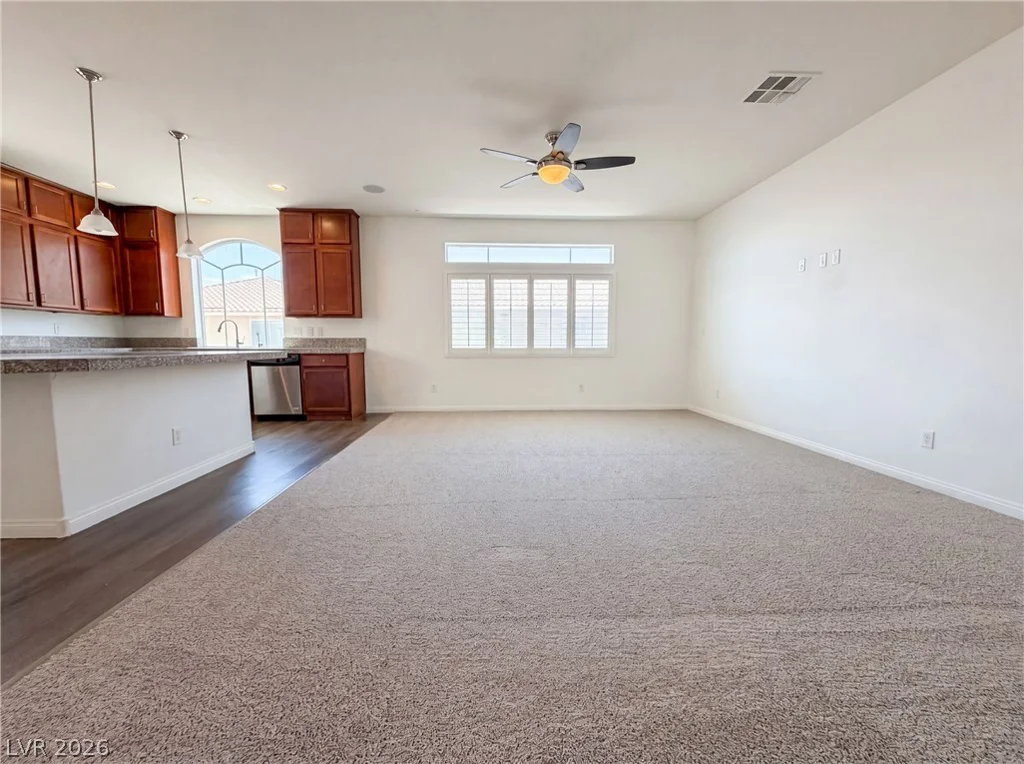 5429 Ledgewood Creek, Las Vegas, NV 89141