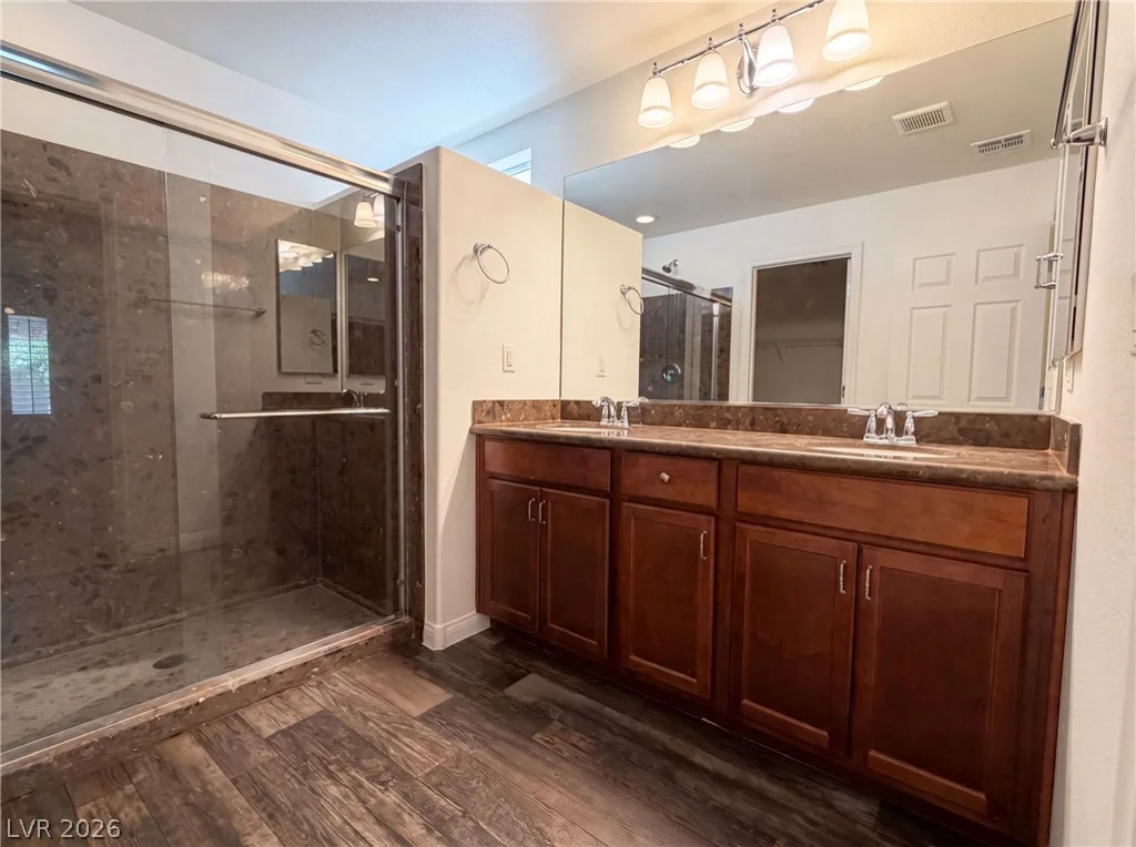 5429 Ledgewood Creek, Las Vegas, NV 89141