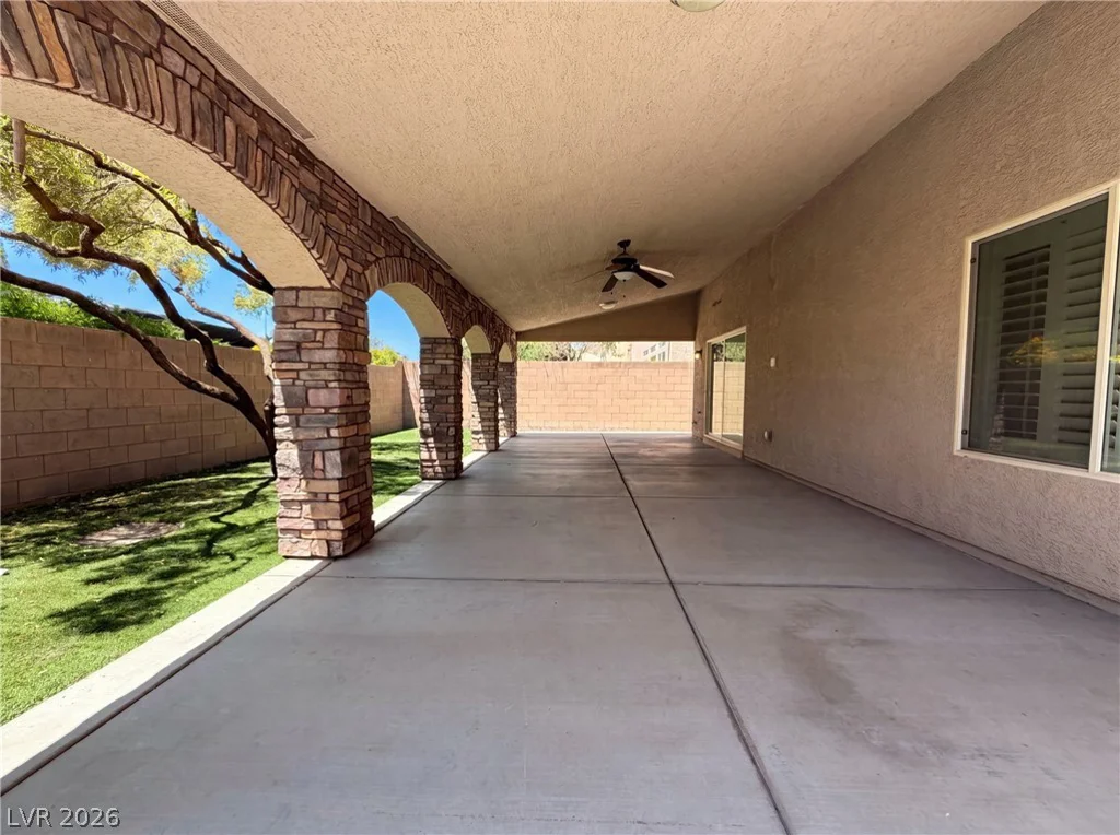 5429 Ledgewood Creek, Las Vegas, NV 89141