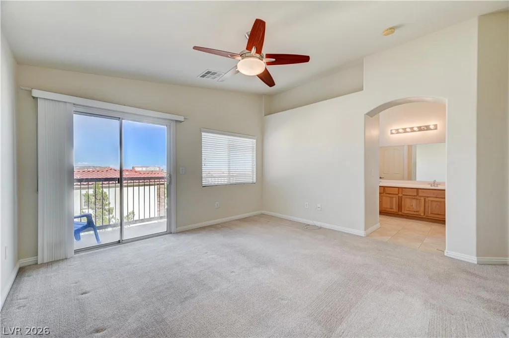 7040 Caribou Ridge, Las Vegas, NV 89149