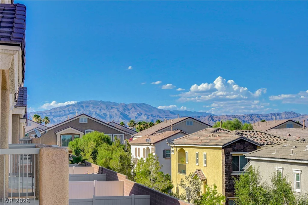 7040 Caribou Ridge, Las Vegas, NV 89149