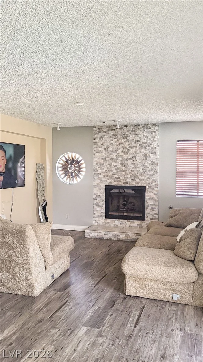 6256 Chinook, Las Vegas, NV 89108