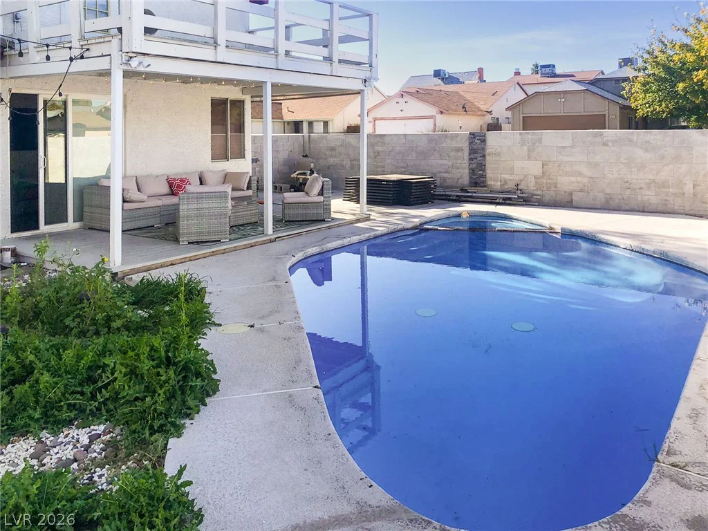 6256 Chinook, Las Vegas, NV 89108