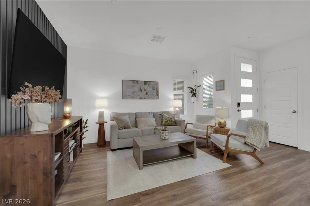 600 Carriage Hill, Las Vegas, NV 89138