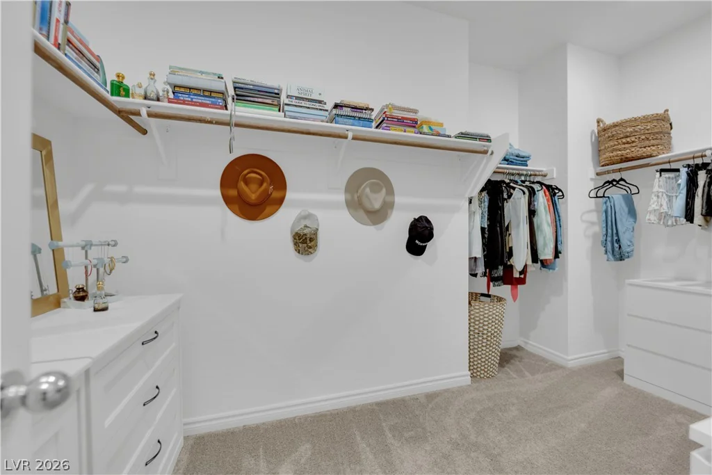 600 Carriage Hill, Las Vegas, NV 89138