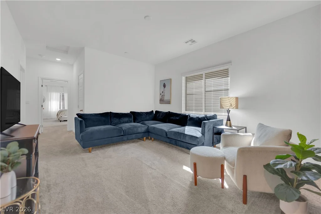 600 Carriage Hill, Las Vegas, NV 89138