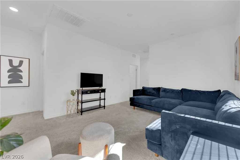 600 Carriage Hill, Las Vegas, NV 89138