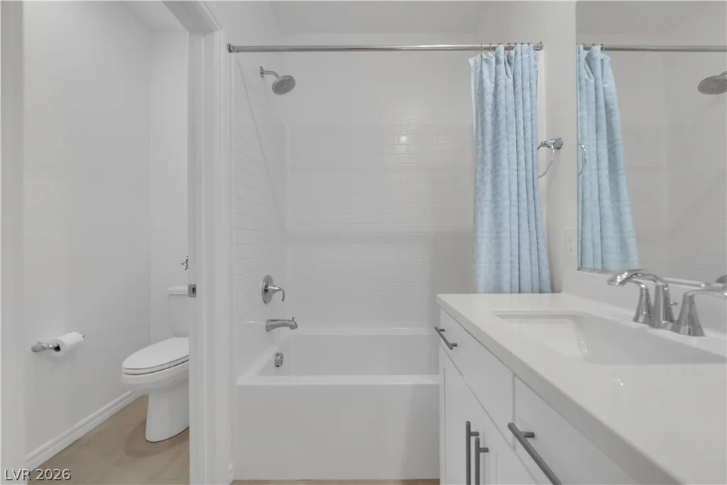 600 Carriage Hill, Las Vegas, NV 89138