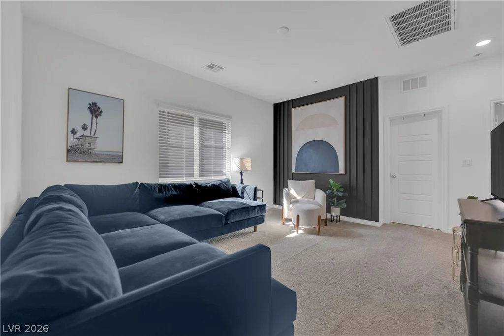 600 Carriage Hill, Las Vegas, NV 89138