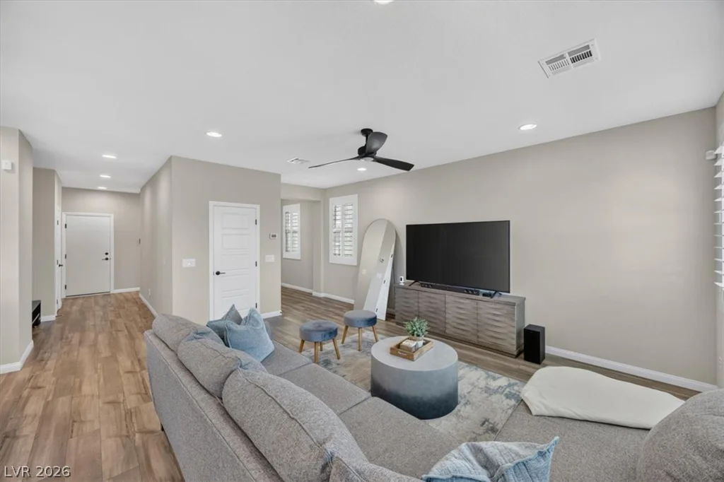9973 Topaz Peak, Las Vegas, NV 89178