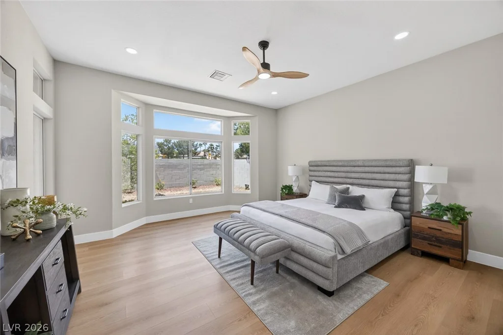 2825 Billy Casper, Las Vegas, NV 89134