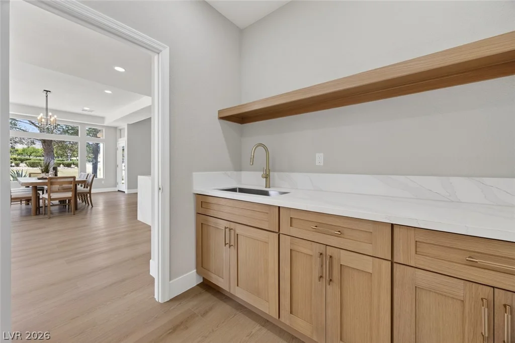 2825 Billy Casper, Las Vegas, NV 89134