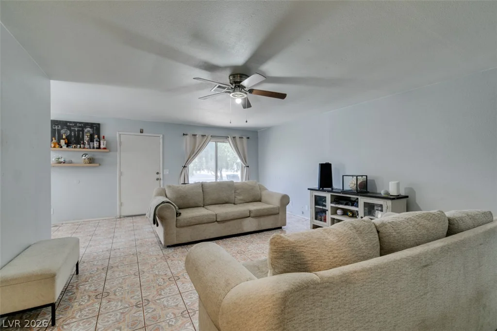 418 Linn, Las Vegas, NV 89110