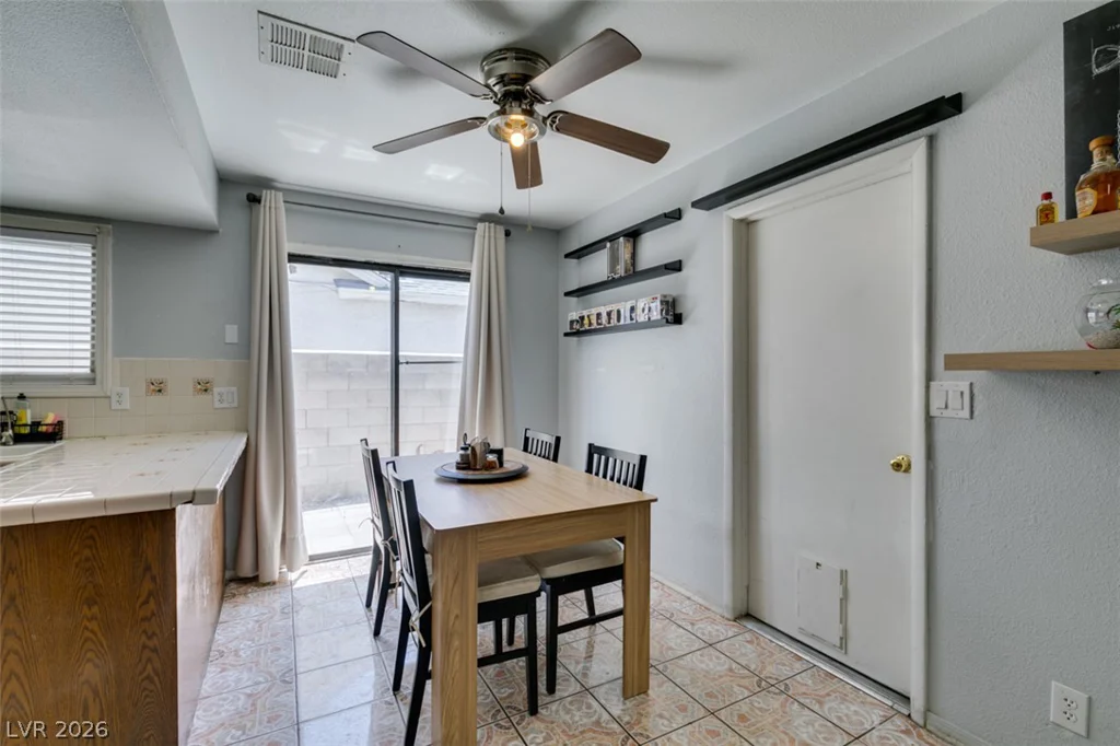 418 Linn, Las Vegas, NV 89110