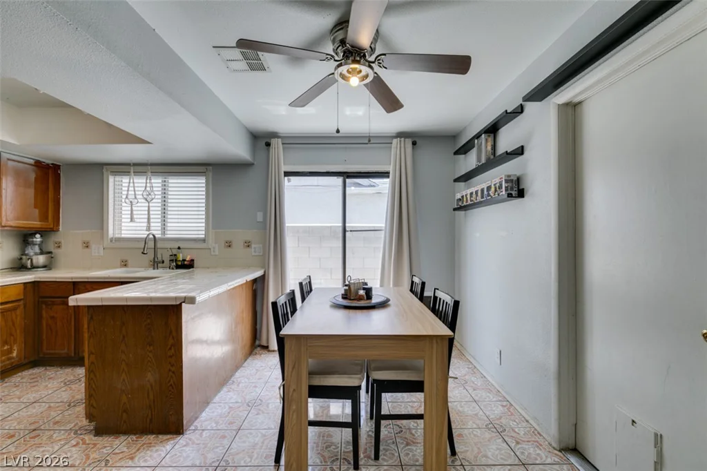 418 Linn, Las Vegas, NV 89110