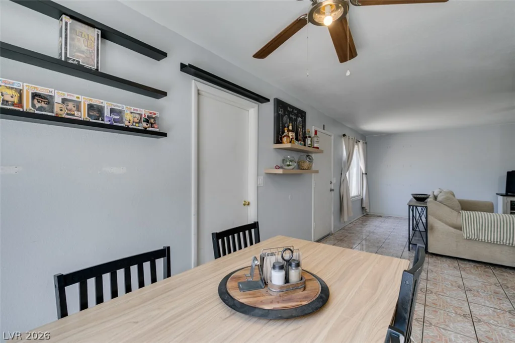 418 Linn, Las Vegas, NV 89110