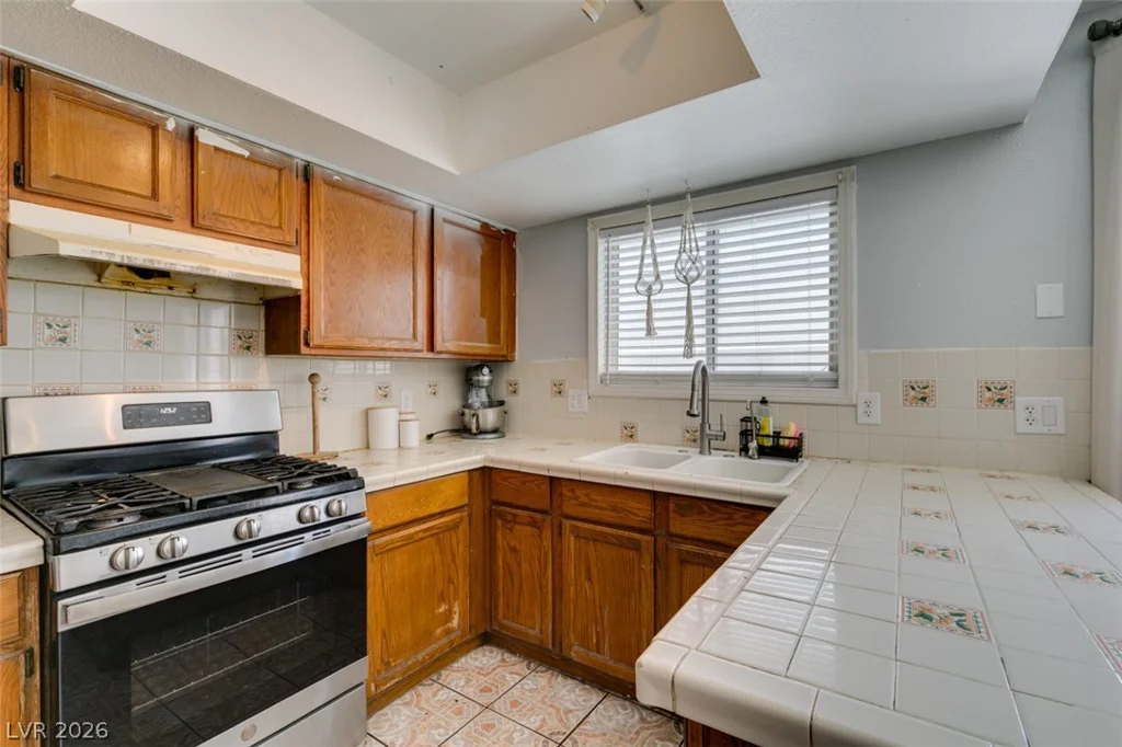 418 Linn, Las Vegas, NV 89110