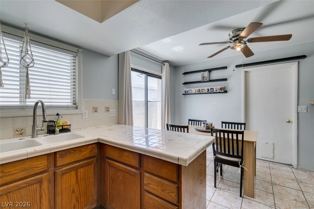 418 Linn, Las Vegas, NV 89110