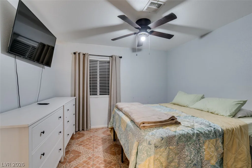 418 Linn, Las Vegas, NV 89110