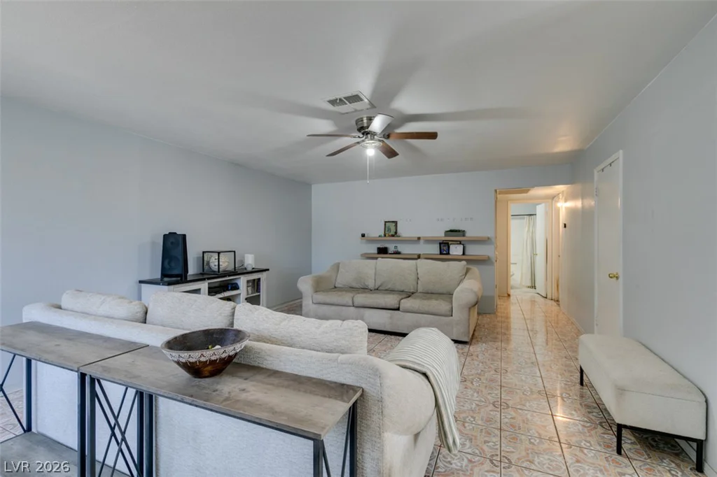 418 Linn, Las Vegas, NV 89110