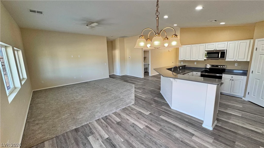 3001 Spy Glass, Pahrump, NV 89048