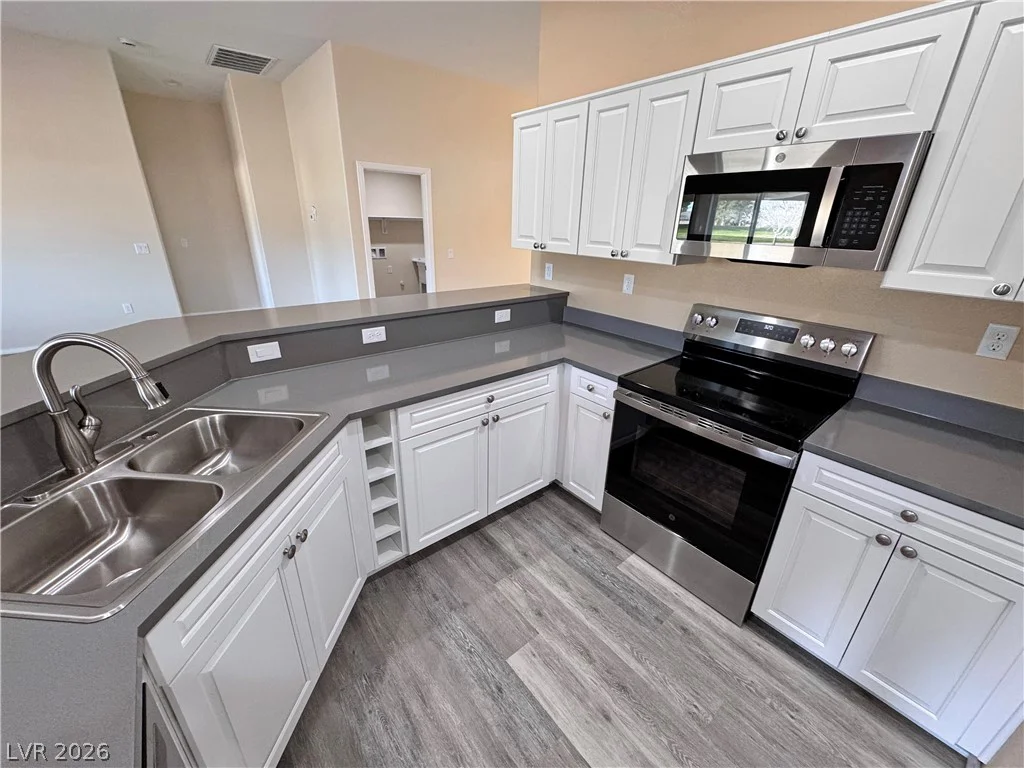 3001 Spy Glass, Pahrump, NV 89048
